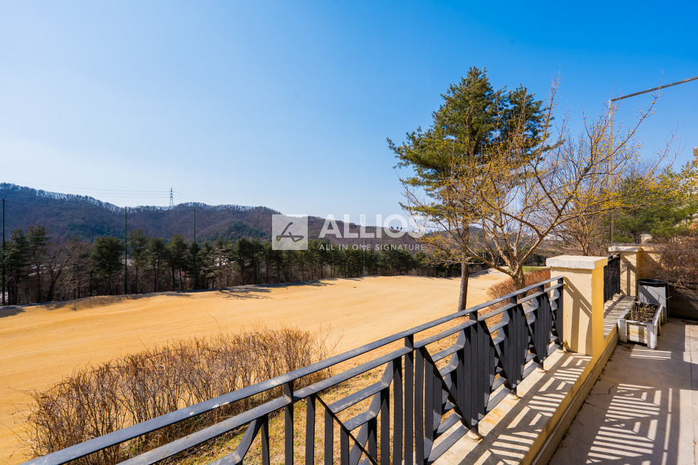 경기 용인기흥구 고매동 101동 기흥 파인하우스 올리모델링, 골프장 조망, 테라스와 서비스 면적 넓음 매매 매물번호 15788 사진 8