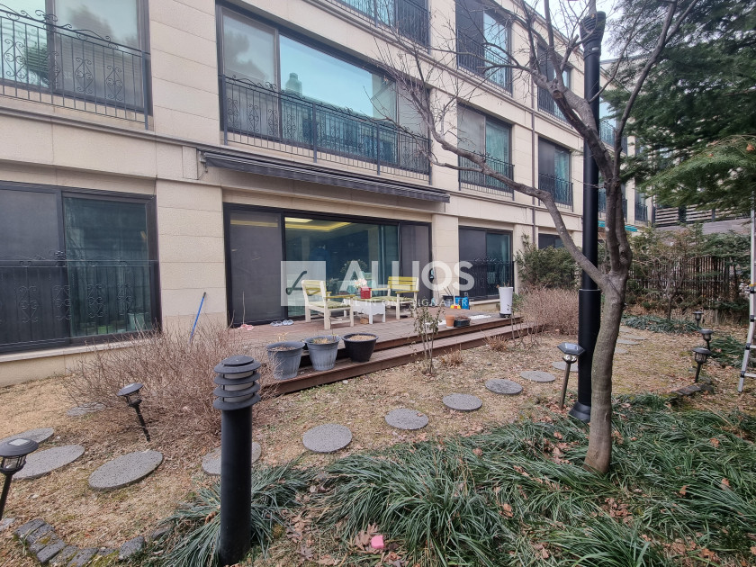 경기 용인기흥구 보정동103동동 용인 보정동 벨라팰리스 정원세대, 컨디션 깔끔, 넓은 정원 매매 매물번호 12780 사진 15