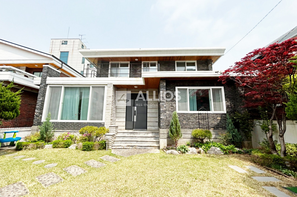 서울 서대문구 연희동 연희동 카페거리, 연세대, SFS 모두 도보 가능한 입지 단독주택 매매 매매 매물번호 14567 사진 4