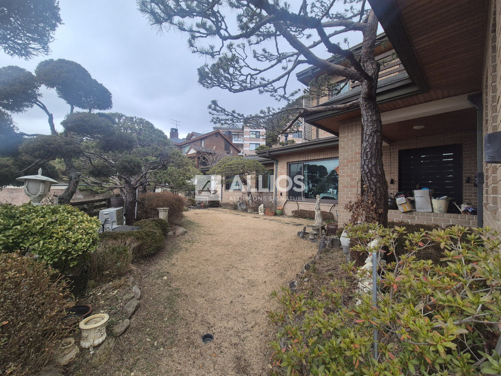 서울 종로구 평창동 평창동 메인라인 넓은도로 진출입 편리한 고급입지 단독주택 매매 매물번호 15454 사진 7