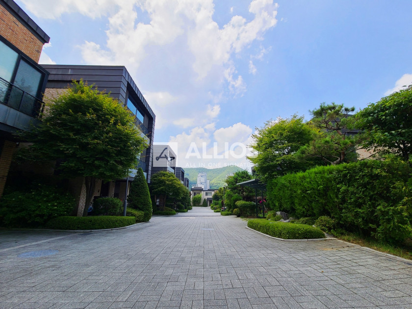 경기 용인기흥구 중동 (급매) 용인 단독주택형 최고급 타운하우스 동백 라폴리움 매매 매물번호 10979 사진 23